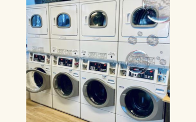 Vente de 4 colonnes machines à laver et séchoirs professionnels